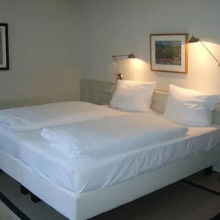 Ξενοδοχείο Schnookeloch 3*